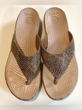 Crocs A-Leigh Cork Sole Platform Wedges, 8